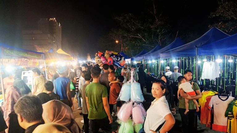 pasar-malam-di-langkawi-yang-menarik