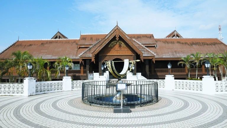 tempat-bersejarah-di-perak-kompleks-sejarah-pasir-salak